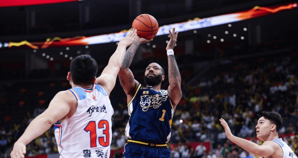 九游网页版-关于CBA季后赛倒计时；印第安纳步行者加时末段外线爆发；细节引发关注；气氛紧张；控场能力受关注的信息