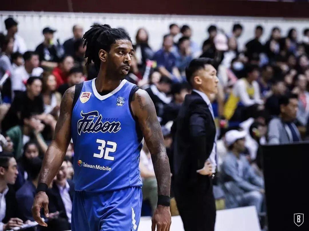 九游体育-浙江稠州迎NBA季后赛关键赛，转会期官宣签约，信心回归，团队化学反应显著的简单介绍